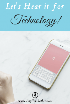 Let's Hear it for Technology! I wonder – what in the world made me think that I could handle a phone that is smarter than I am? Are you a techie person? Here's a post for you! #mobile #smartphone #newphone